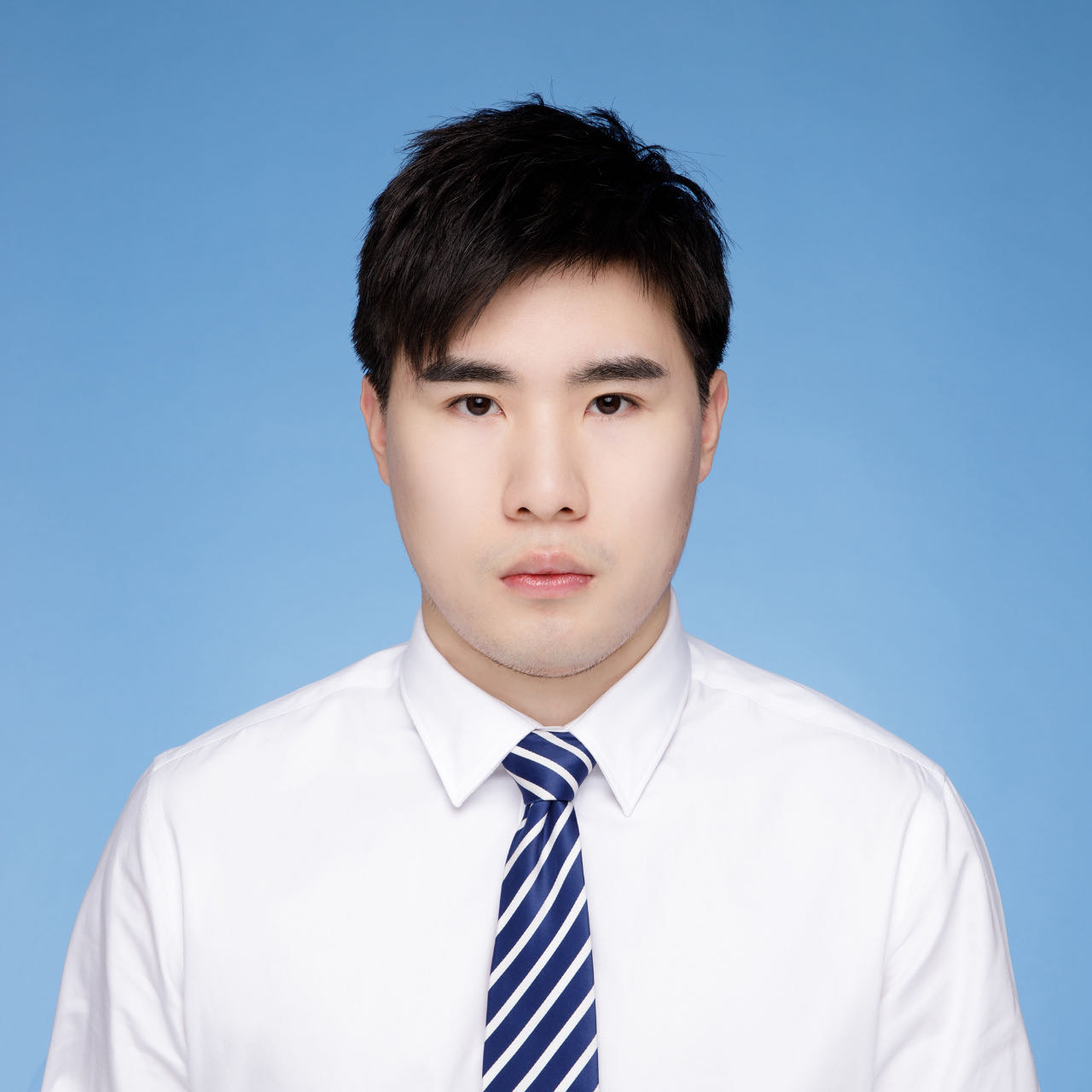 Kevin Ding Headshot